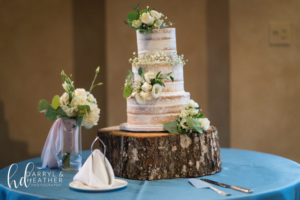 Rustic Naked Cake Ideas