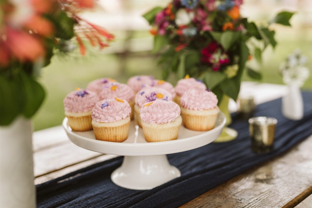 Wedding Cupcakes by Fleur Bake Shop